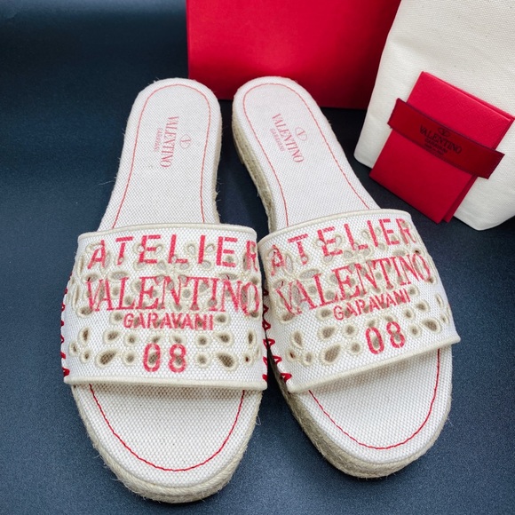 Valentino Garavani Atelier San Gallo 08 Edition Sandals SIZE 38 NWB AUTHENTIC - Picture 2 of 9